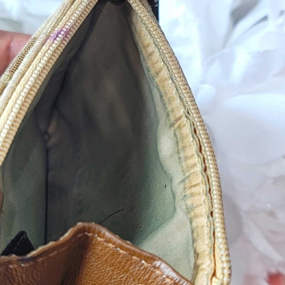 Coach Coin Purse - Picture 4 of 8
